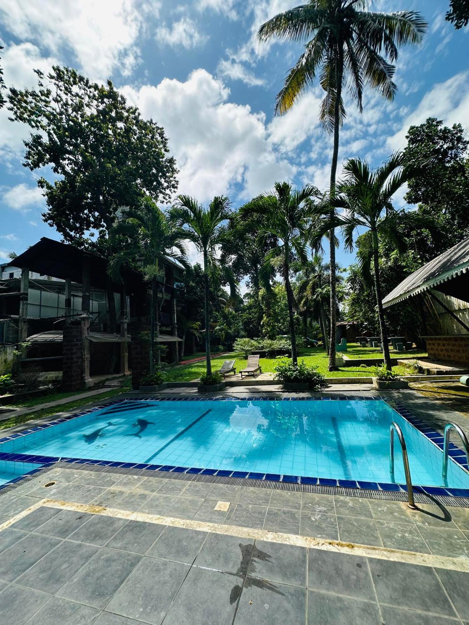Lanka Bangla Inn Villas Restaurant & Travels Katunayaka Zewnętrze zdjęcie