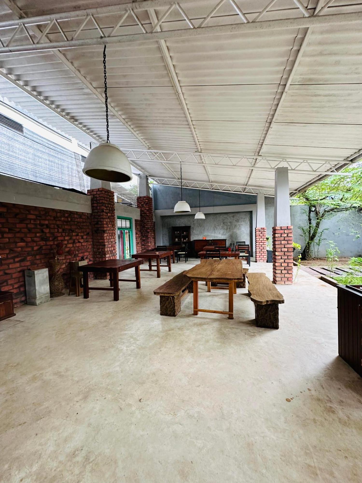 Lanka Bangla Inn Villas Restaurant & Travels Katunayaka Zewnętrze zdjęcie